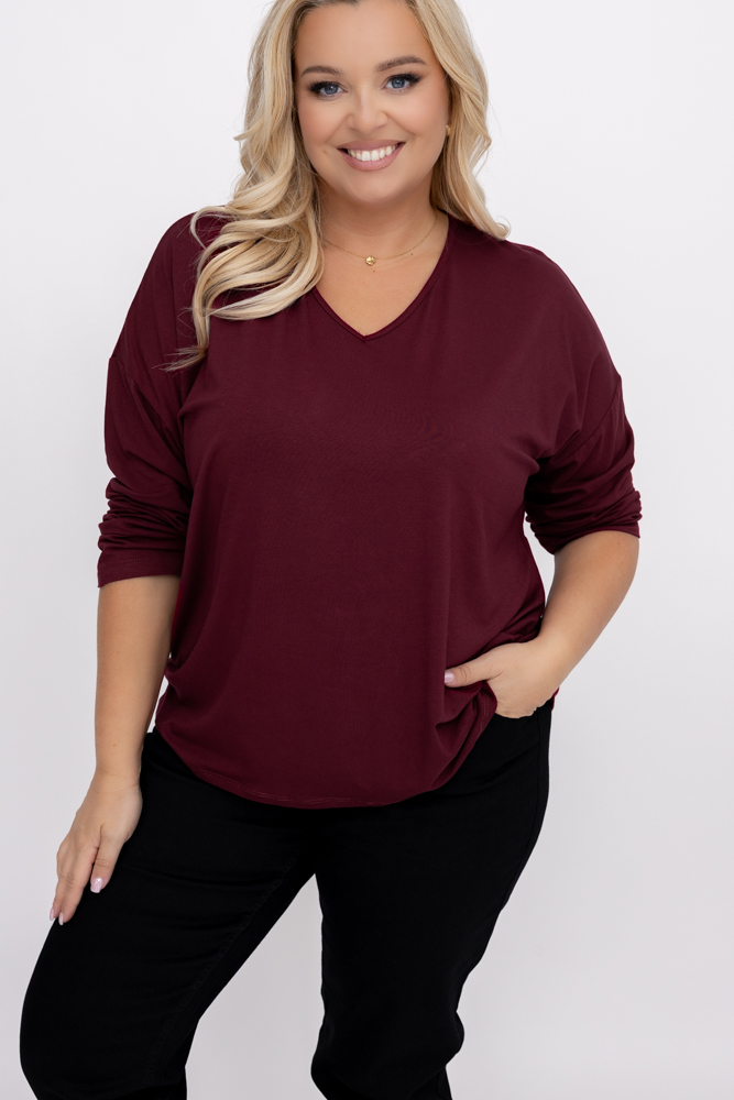 Blusa cereza con escote corazón