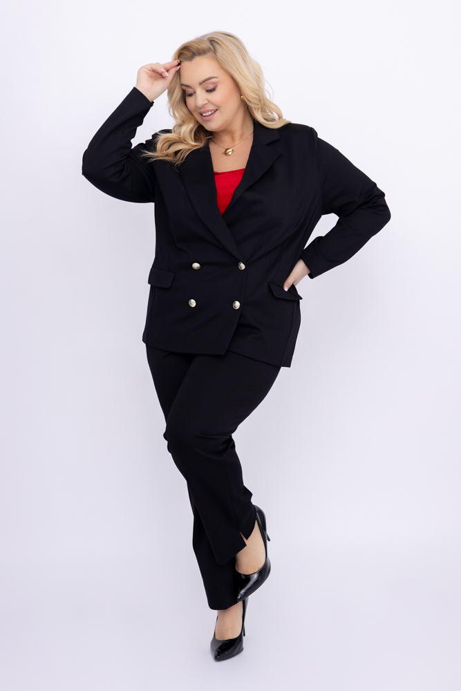 Traje negro cruzado