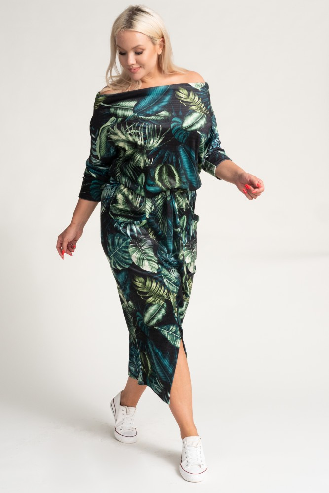 MIRI Velour Dress Pattern 1