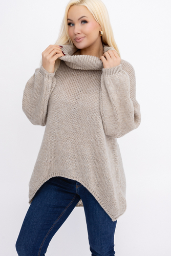 Jasnobeżowy Sweter z golfem