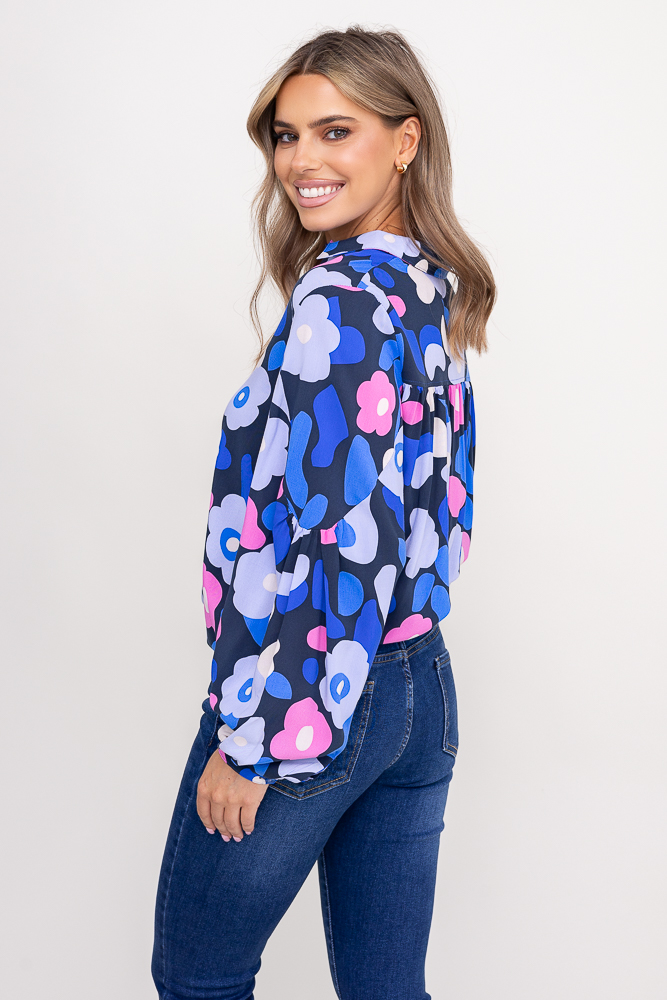 Shirt with buffeted sleeves 