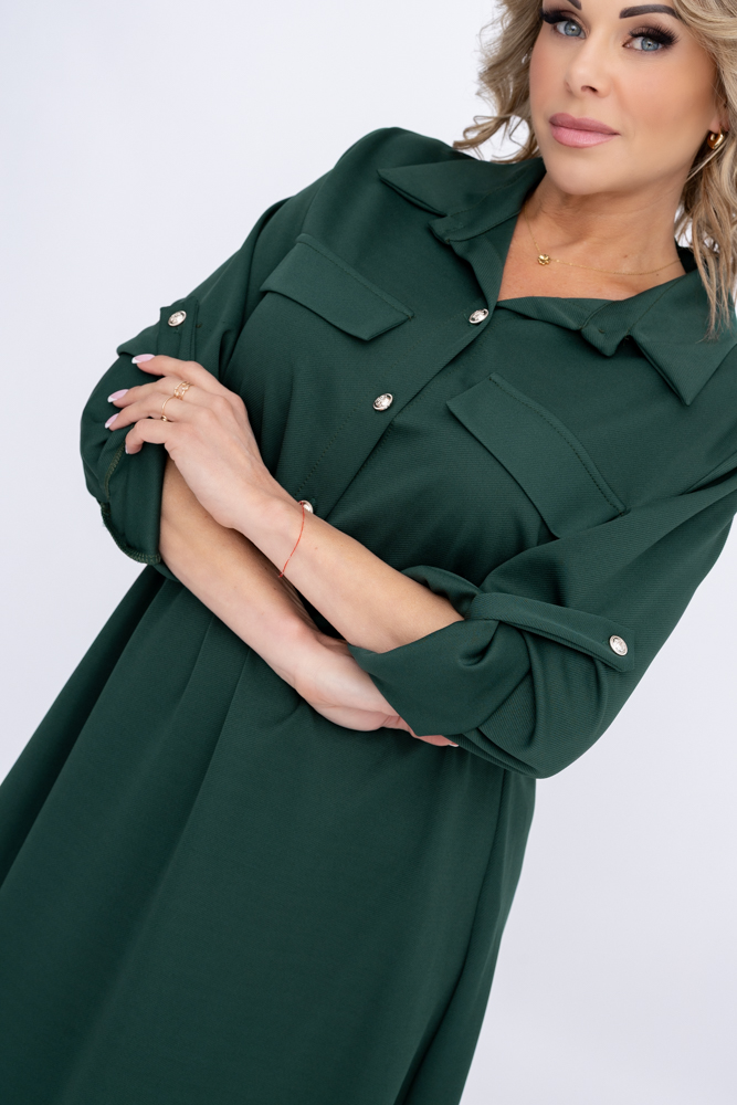 Schwarzes Kleid