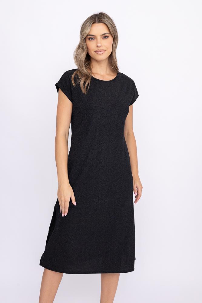  Czarna Sukienka Błyszcząca GEVINI