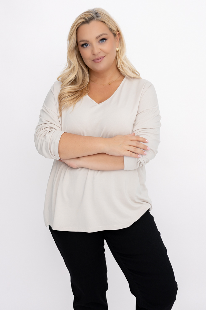  Blusa cereza con escote corazón