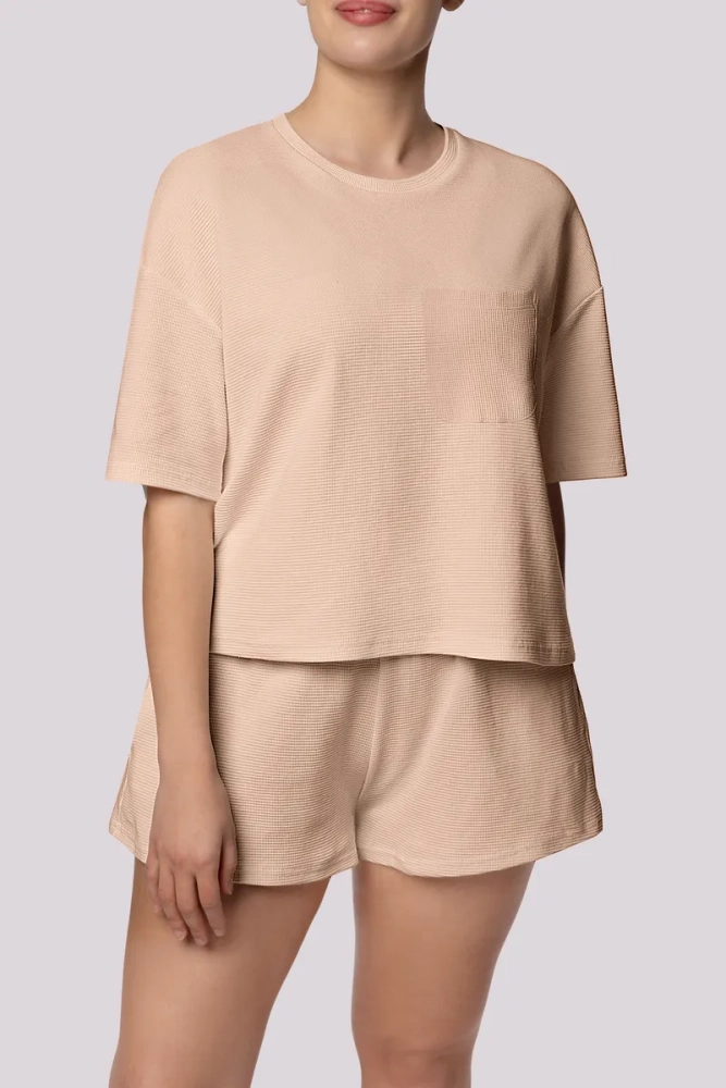 Pijama bej cu pantaloni scurți