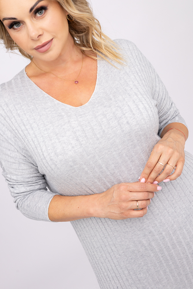  Jasnoszara Sukienka sweterkowa GRIMI