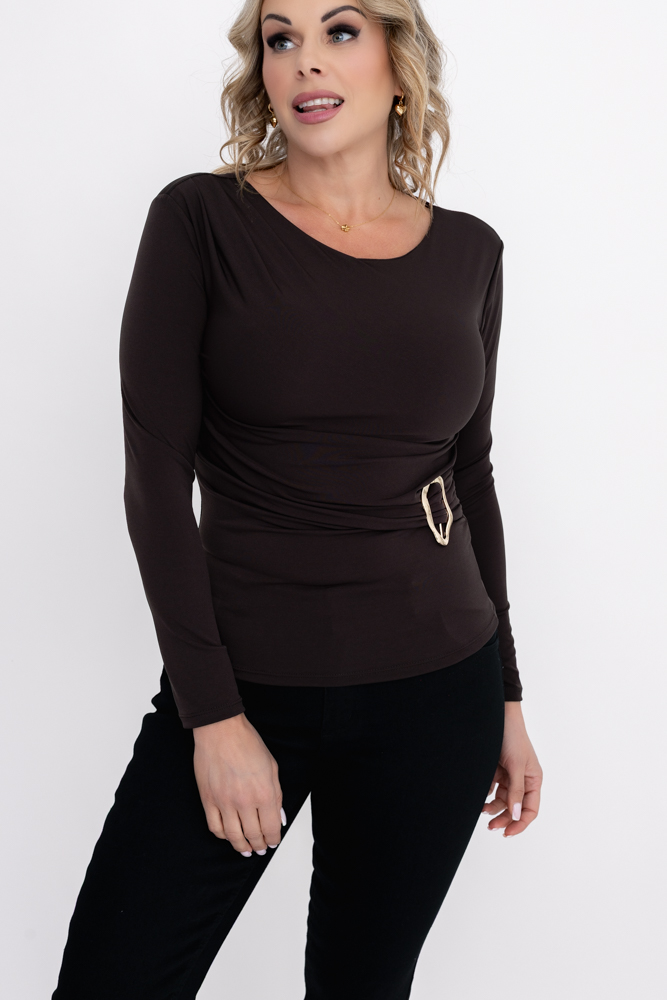 Blusa de chocolate