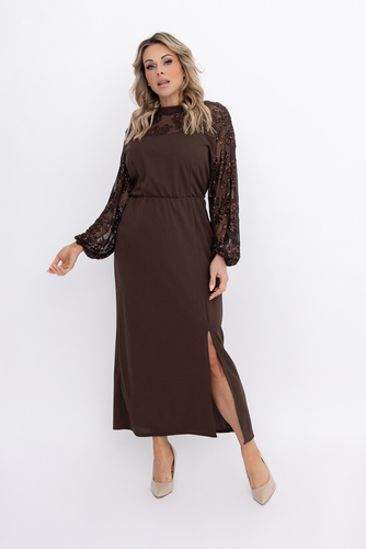 Czekoladowa Sukienka z cekinowymi rękawami