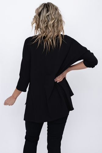  Blusa negra