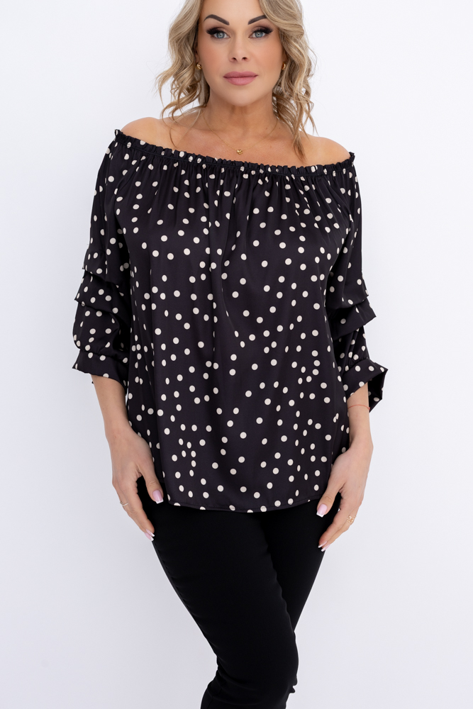 Blusa negra con mangas de volantes Estampado 1