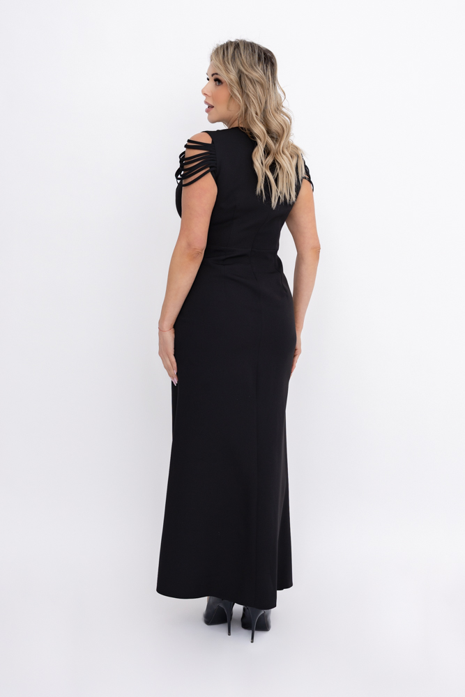  Czarna Sukienka z łańcuszkiem