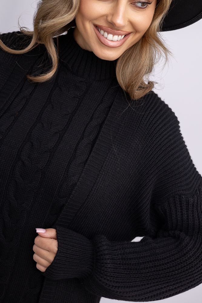 Schwarzes Pullover-Set