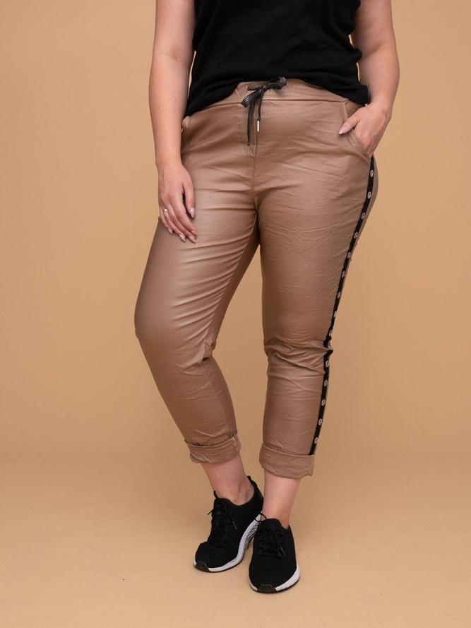  Beige IDOLA Pants Pattern 1