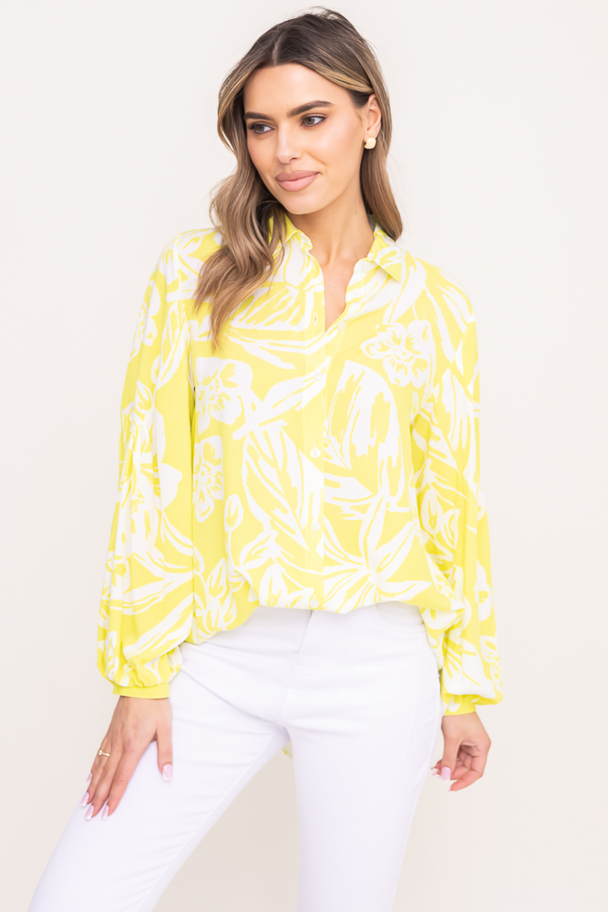 Camisa con mangas pulidas