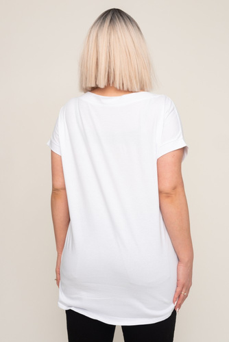White Blouse LIPSTI