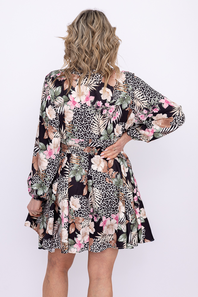 Sukienka koszulowa z paskiem Wzór 1