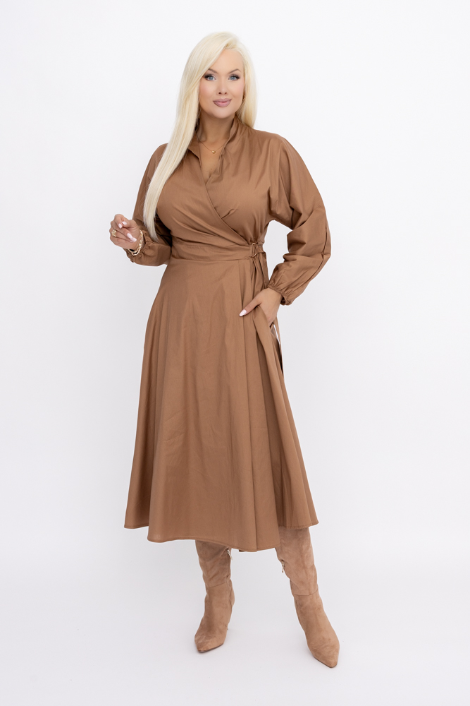 Vestido camel a capas