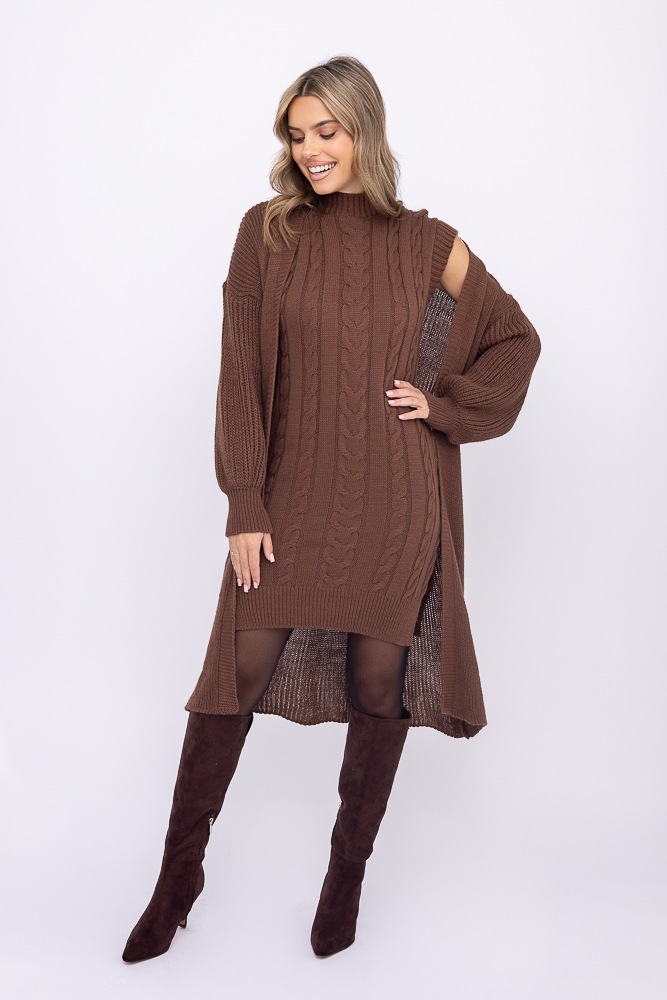 Ensemble de pulls en chocolat