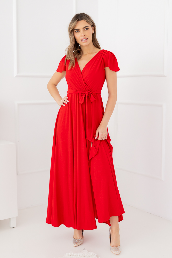 Robe en brocart rouge