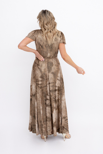 Kornblumen-Brokatkleid