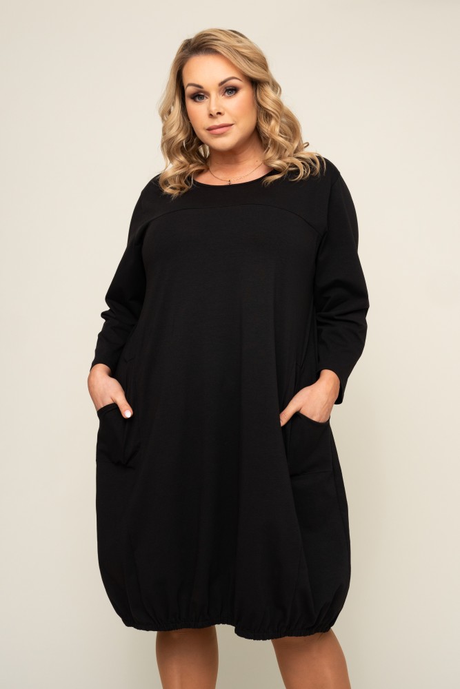 Чорна сукня