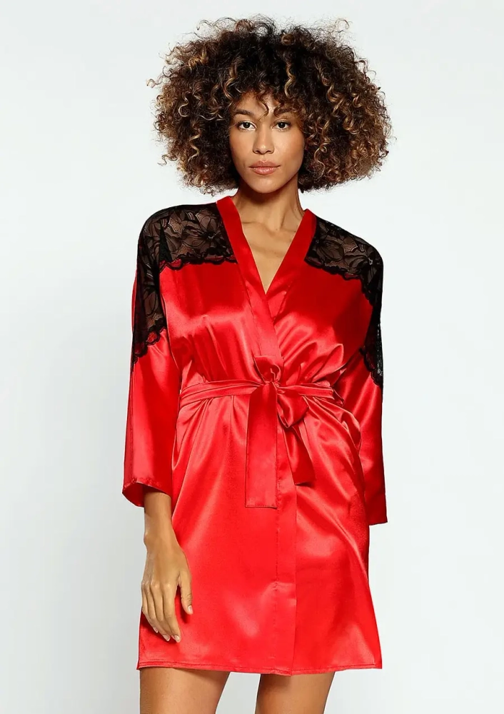 Peignoir en satin rouge