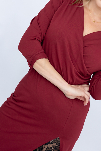 Bordowa Sukienka z koronką