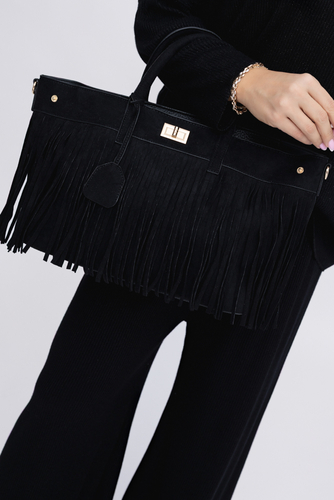 Czarna Torebka z frędzlami