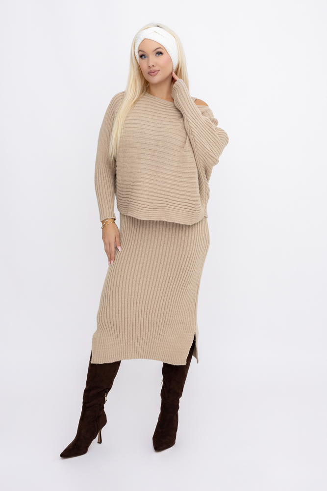 Beżowy Komplet ze sweterkiem