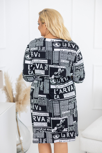 Kleid mit offenem Ausschnitt