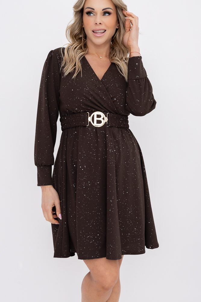 Robe cerise avec ceinture