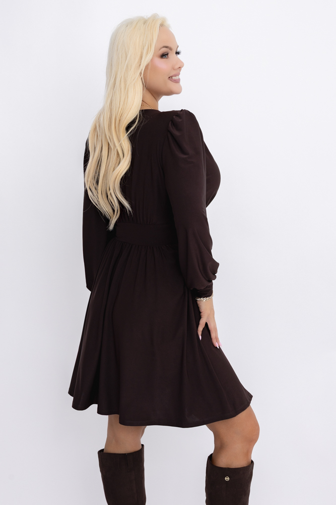  Czekoladowa Sukienka