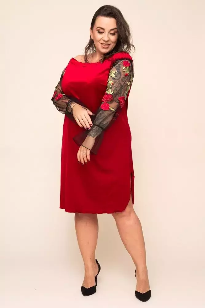 Czerwona welurowa Sukienka MADAME Plus Size