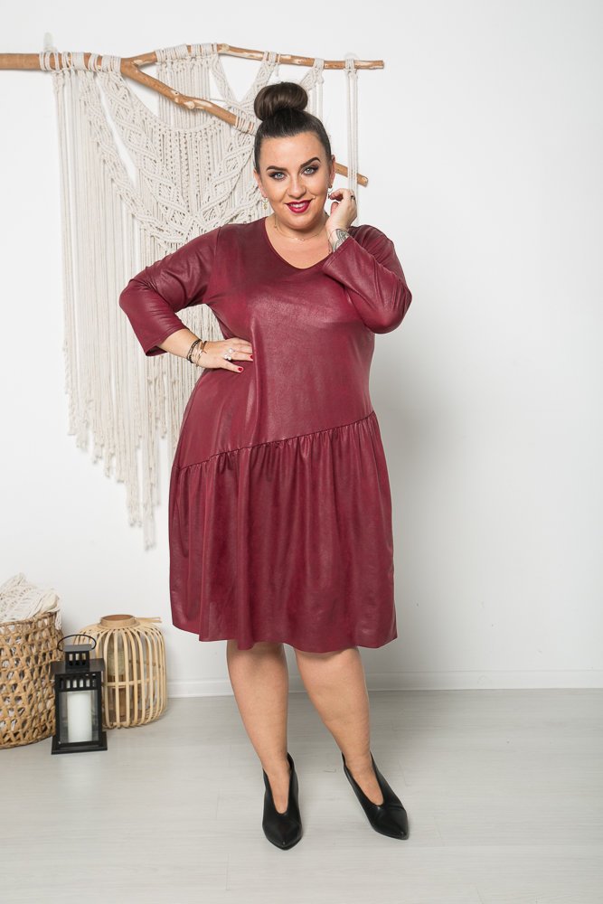 Bordowa Sukienka MAKRO Plus Size