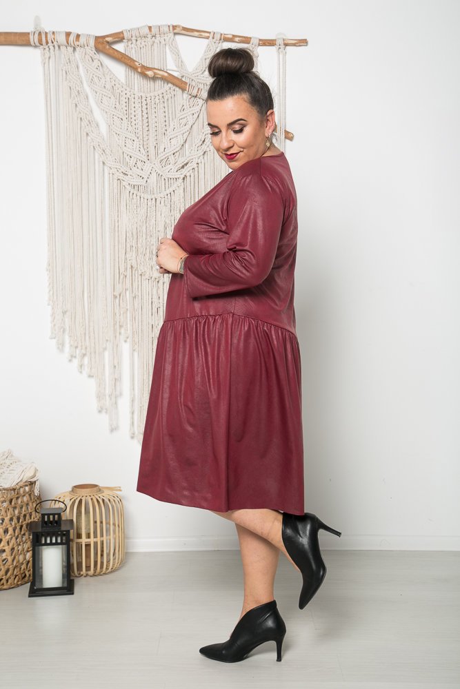 Bordowa Sukienka MAKRO Plus Size